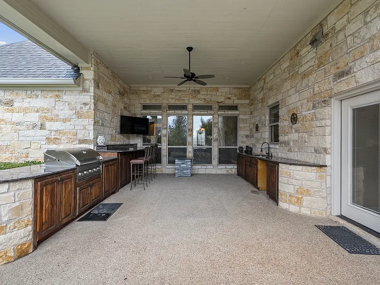 7030 Flagstone Cir — Photo 9
