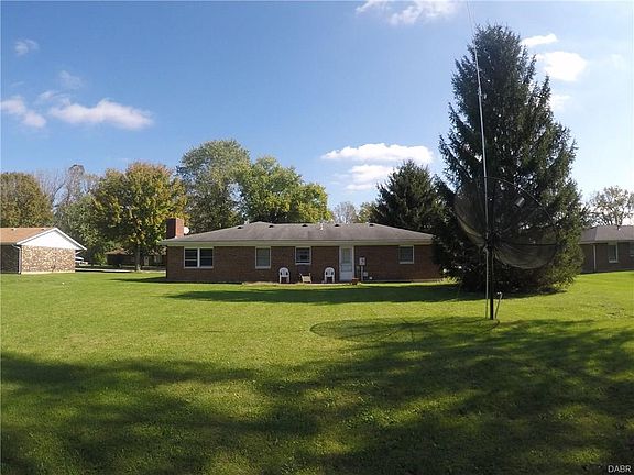 4th image of 105 Sherwood Dr