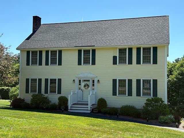 1st image of 11 Nutfield Drive
