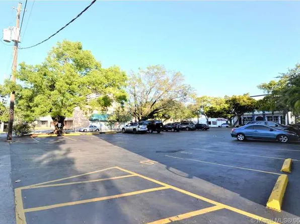 V&F Enterprises, 3119 SW 22nd St #200, Miami, FL 33145