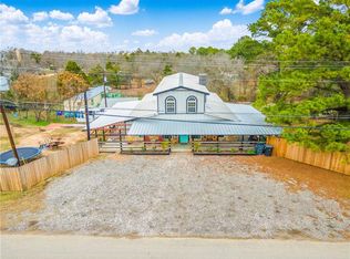 102 Lost Pine Dr, Bastrop, TX 78602