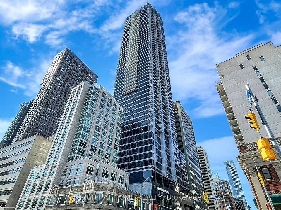 395 Bloor St E #3705