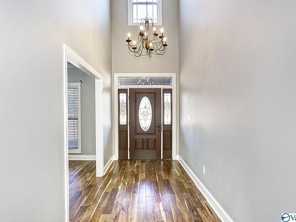 4th image of 167 Rosebud Dr