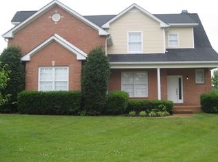 2775 Iroquois Dr, Thompsons Station, TN 37179