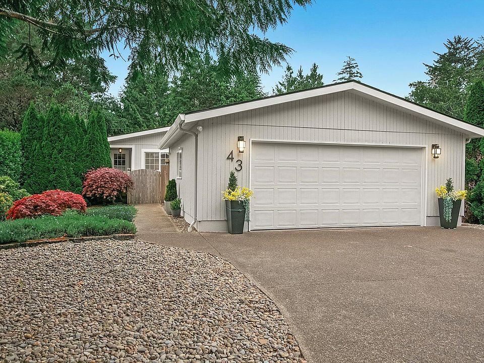1st image of 43 Beaver Tree Ln