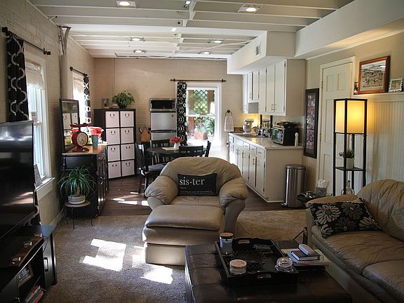 Inlaw Suite - Den & Kitchen