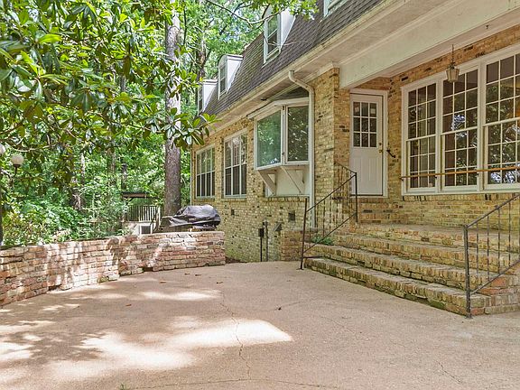3rd image of 3403 Firethorn Dr