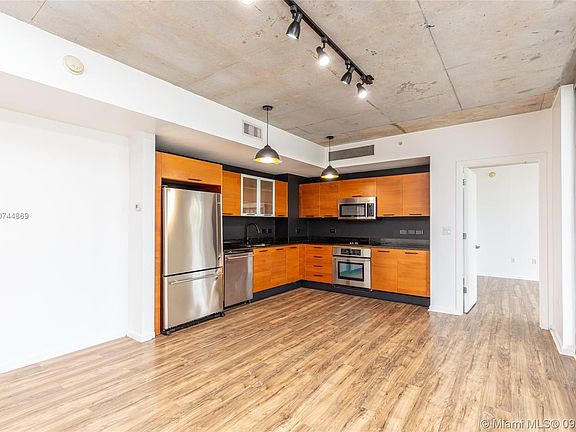 5th image of 3451 1st Ave APT M0204