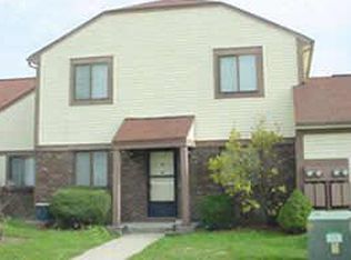 4914 Oakbrook Dr, Indianapolis, IN