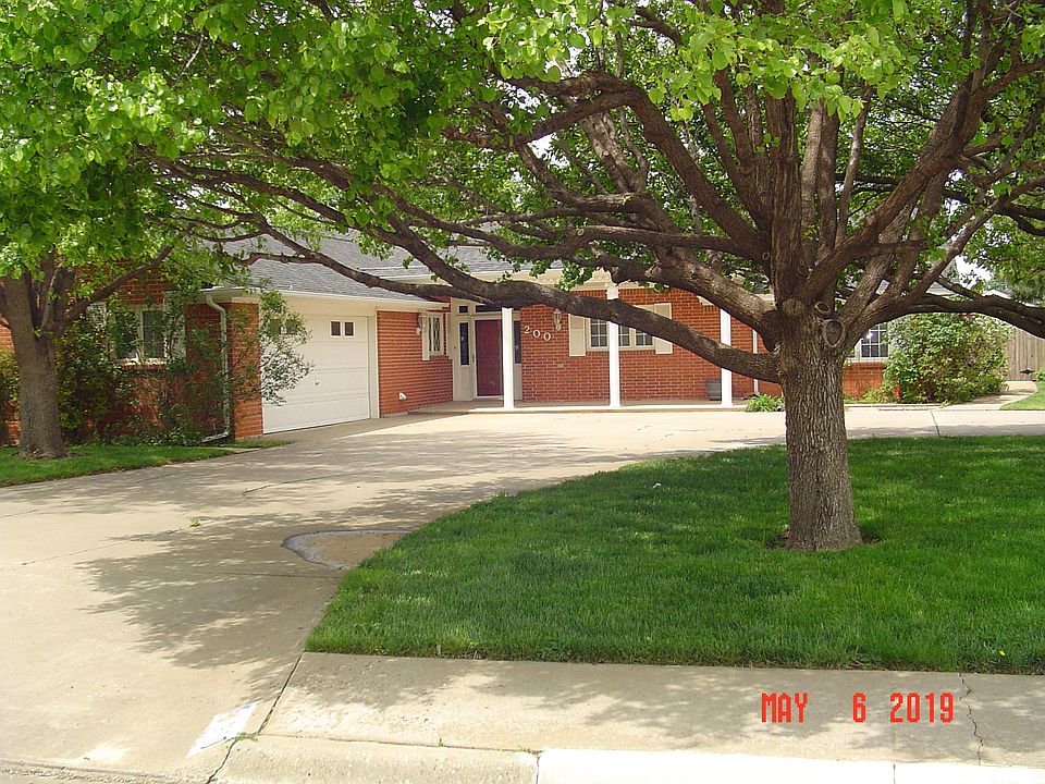 1st image of 200 Melinda Ln
