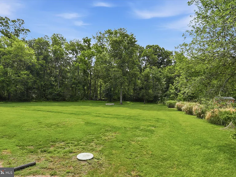 7264 Twilight Ct — Photo 42