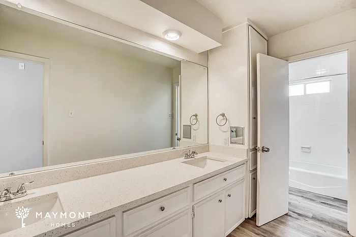 13823 Swiss Hill Dr — Photo 9