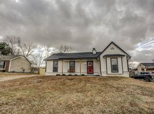 6471 Frosty Leaf Dr, Memphis, TN 38141