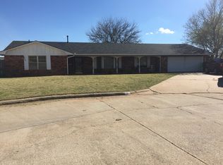 7 Tipton Pl, Clinton, OK 73601