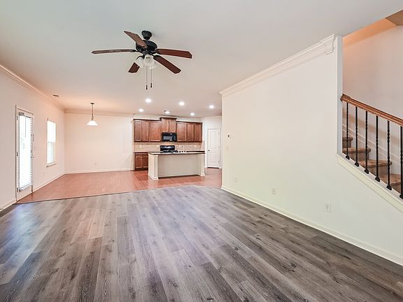5th image of 4322 Mill Farm Ln