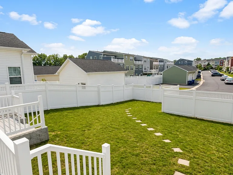 1206 Marsalis Pl — Photo 46