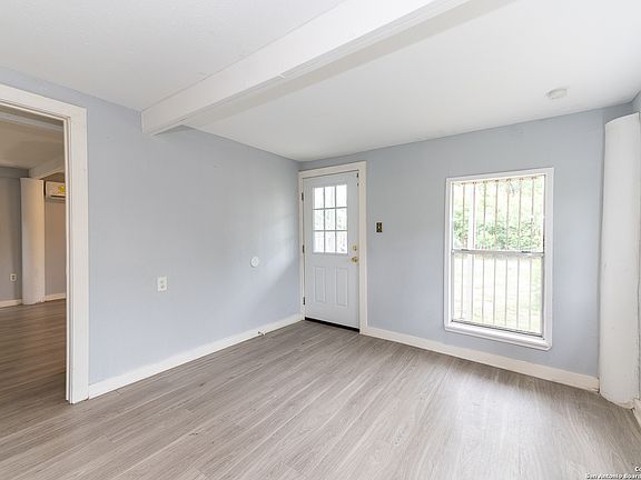 5th image of 5403 San Benito