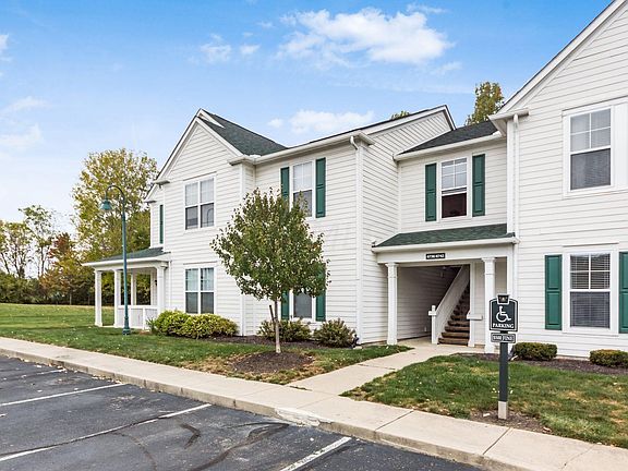 3rd image of 6736 Durwood Ln
