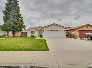 261 Tanner Michael Dr, Bakersfield, CA 93308
