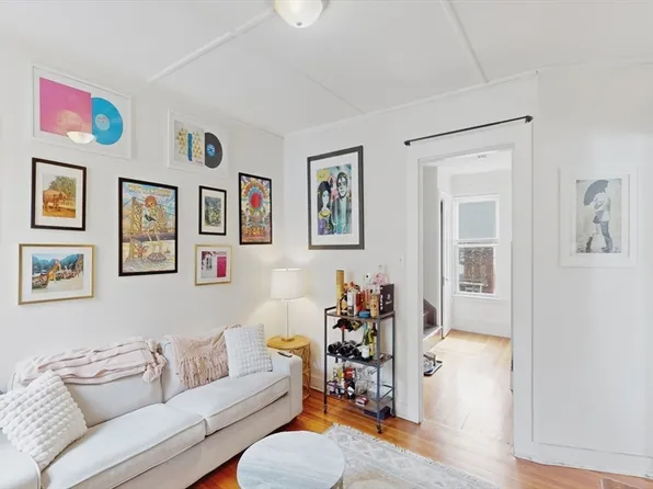 64 Winslow Ave #2, Somerville, MA 02144