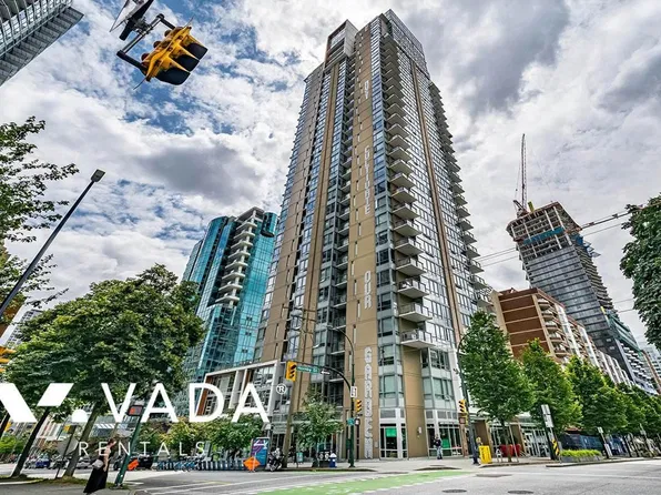 1308 Hornby St #902, Vancouver, BC V6Z 0C5