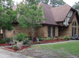 306 Glenlyon Dr, Orange Park, FL 32073