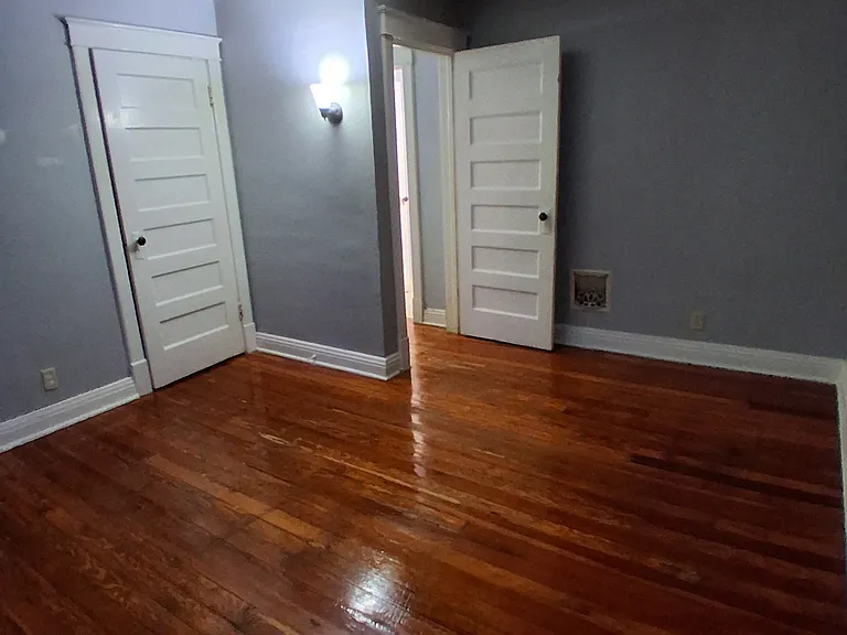 2529 Holmes St — Photo 22