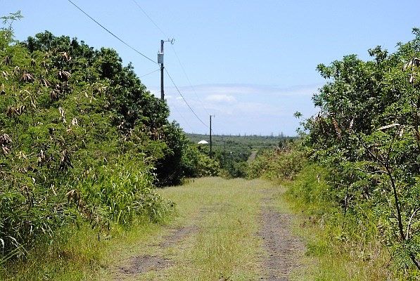 2nd image of Makai St Lot 18