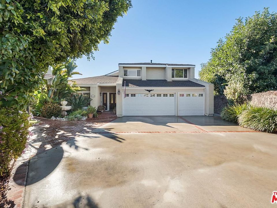 1st image of 22520 Jameson Dr