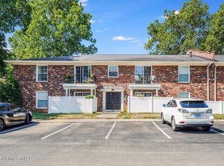 1334 Lynmar Dr APT 2, Louisville, KY