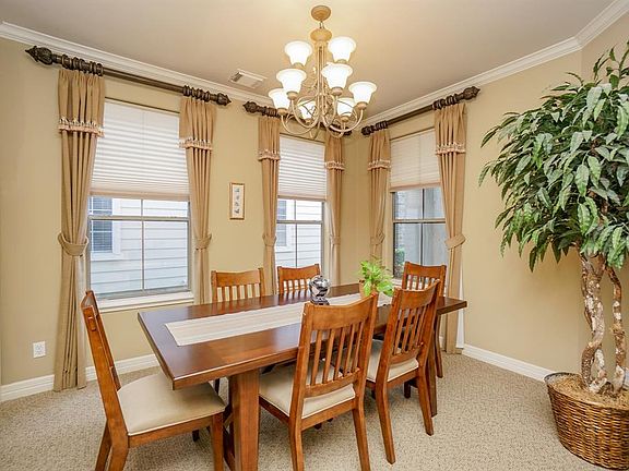 5th image of 4210 Stonebridge Dr