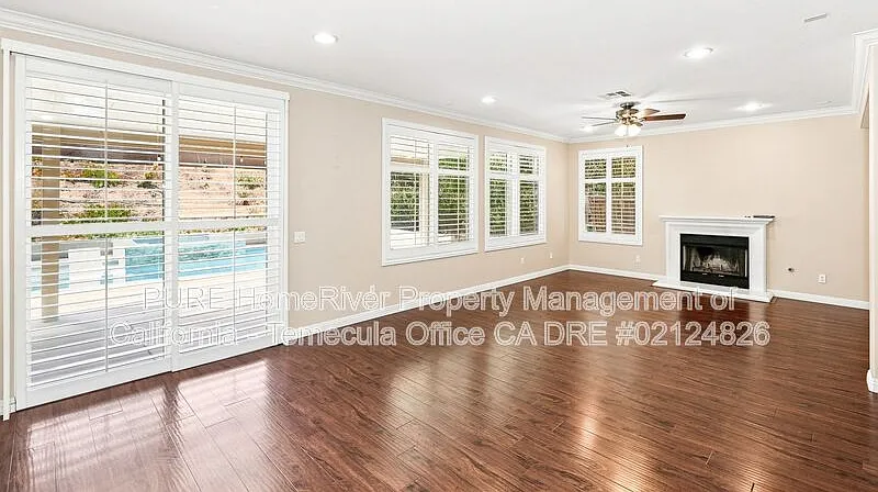 5 bed, 4.0 bath, 3273 sqft, $4,400 — Photo 4