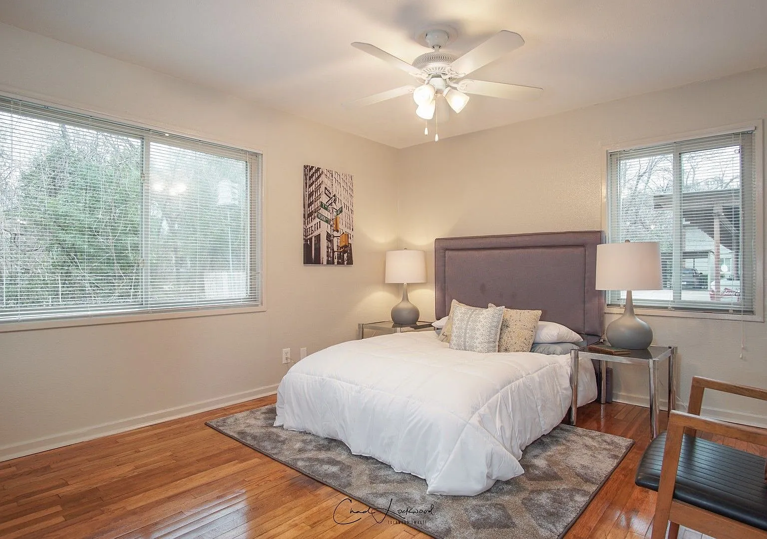 Charming 2 bedroom 1 bath — Photo 3