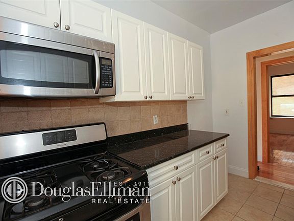2nd image of 53 Hamilton Ter APT 23