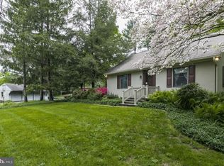 665 Morwood Rd, Telford, PA 18969