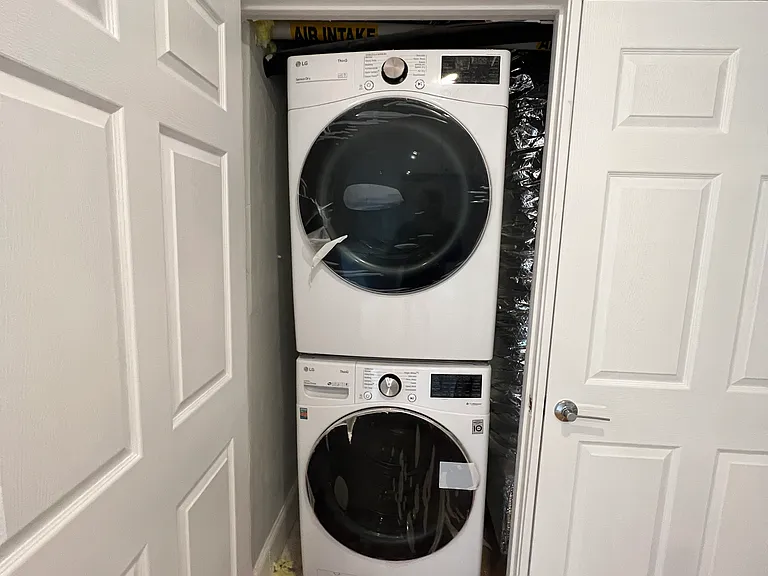 73 Pearl St #2 — Photo 12