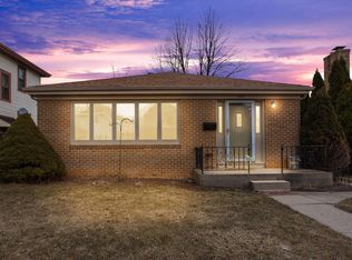 2049 Deane Blvd, Racine, WI 53403