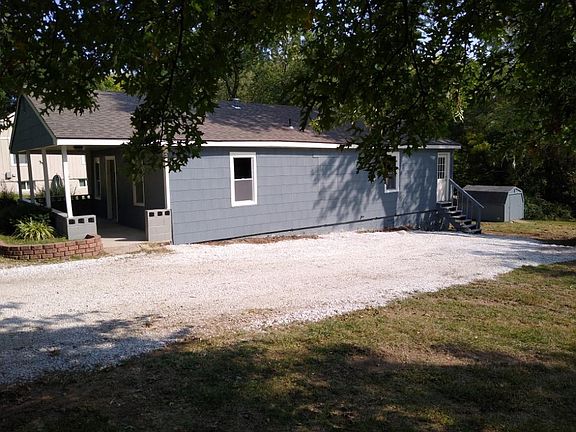 3rd image of 4720 Craig Ln