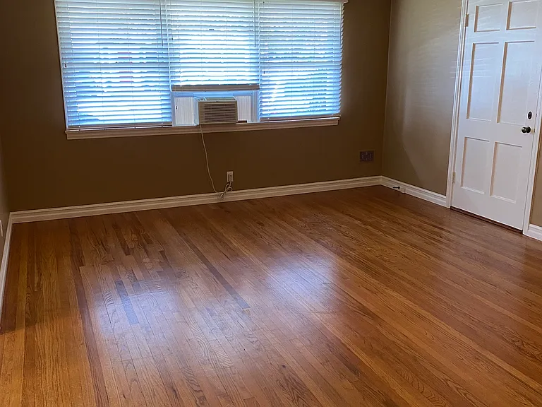 836 W Almond Ave — Photo 29