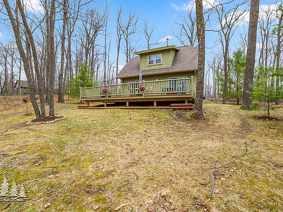 4th image of 854 Golf Cottage Dr
