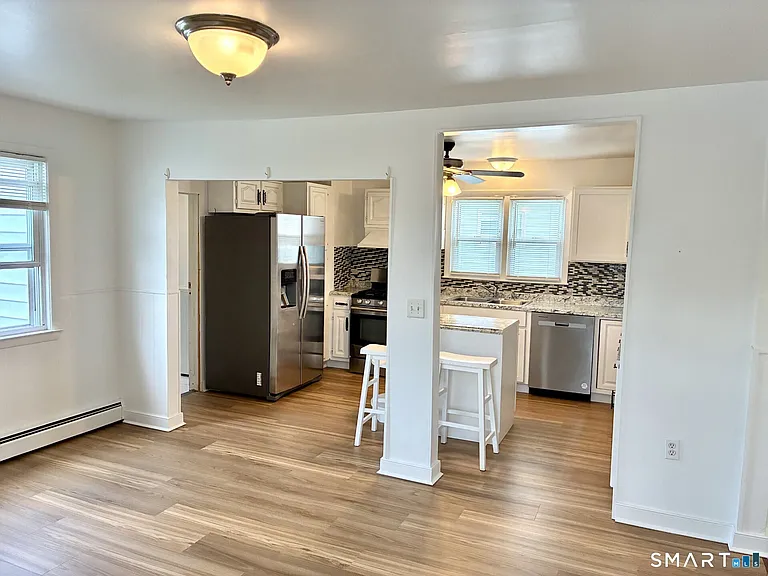 658 Beechmont Ave — Photo 5