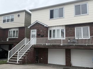 134 North St FLOOR 2, Bayonne, NJ 07002