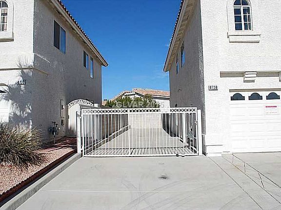 3rd image of 8728 Dusty Wagon Ave