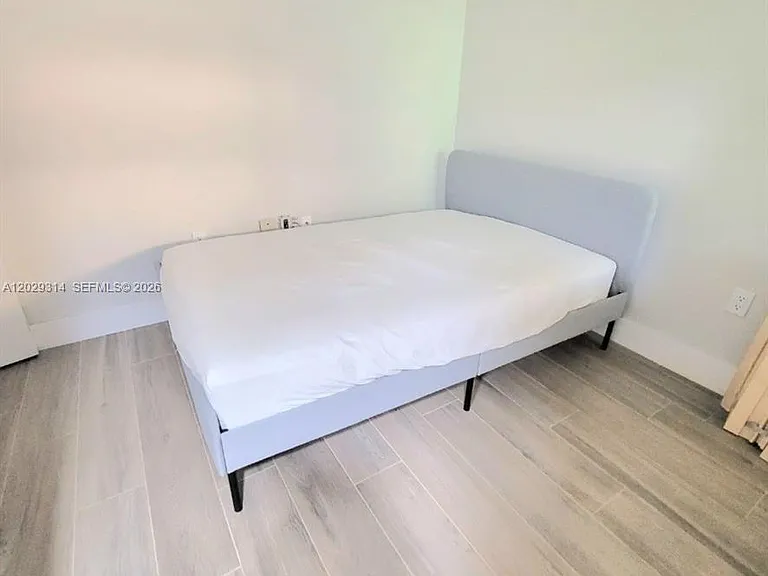 15495 Miami Lakeway N #1054 — Photo 11