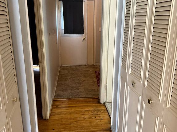 4th image of 2503 Lindsay Ave APT 1