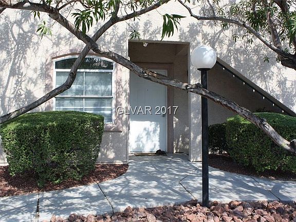 2nd image of 5415 W Harmon Ave Unit 1068