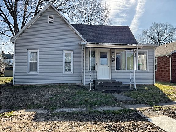 2nd image of 205 S 3rd St
