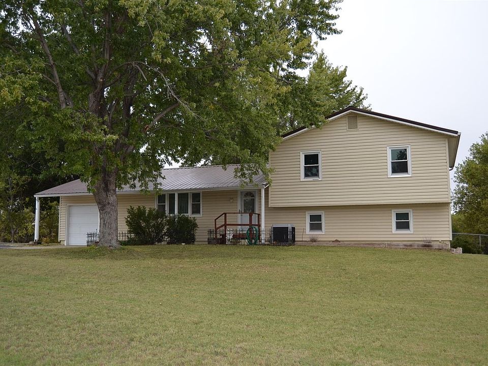 1st image of 1961 2670th Ln