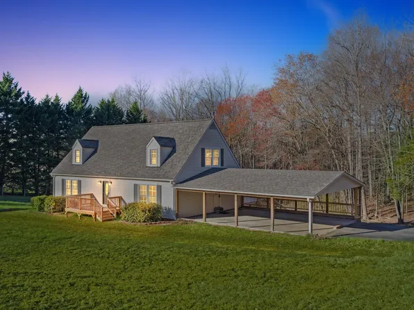 444 Culler Rd, Pinnacle, NC 27043