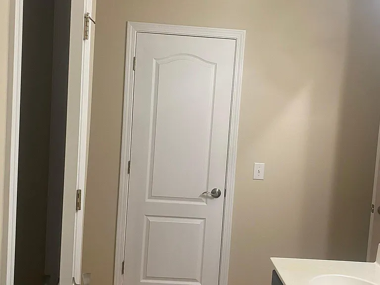 345 Southgate Dr — Photo 16